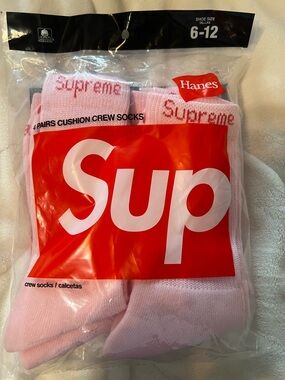 Hanes Pink Cushion Crew Socks - 4 Pack